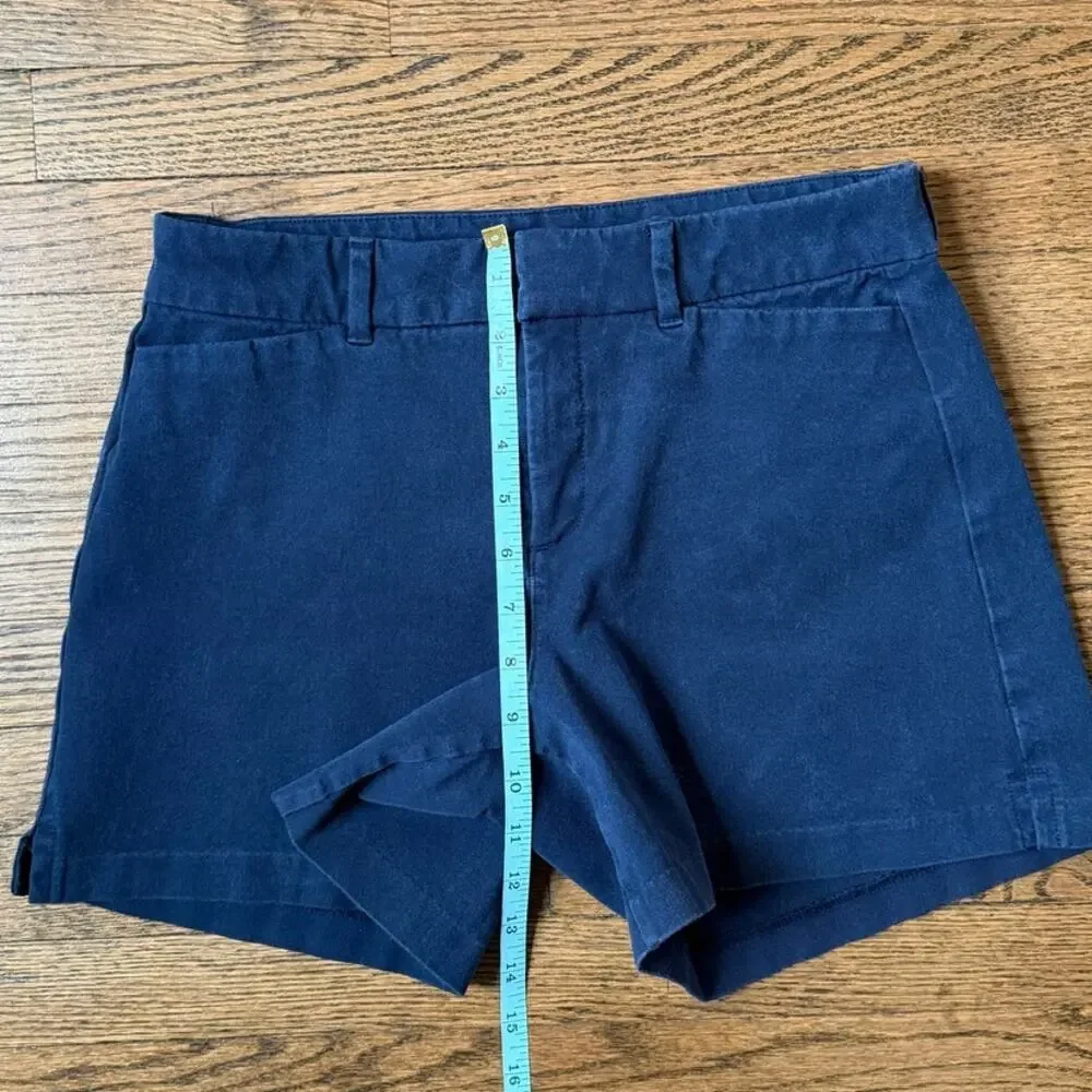 Old Navy High-Rise Pixy Navy Blue Chino Shorts Size 4